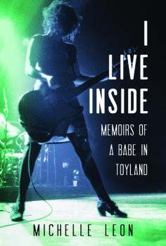 I Live Inside - Michelle  Leon 